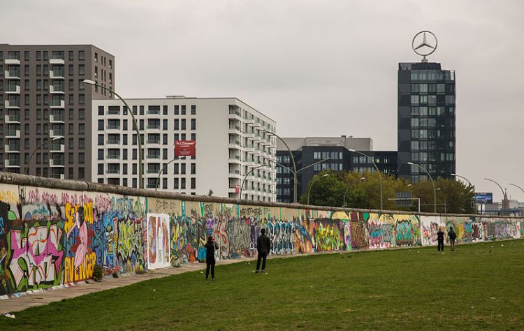 ベルリンの壁 | Berlin Guide | Navicup self guided tour app and map